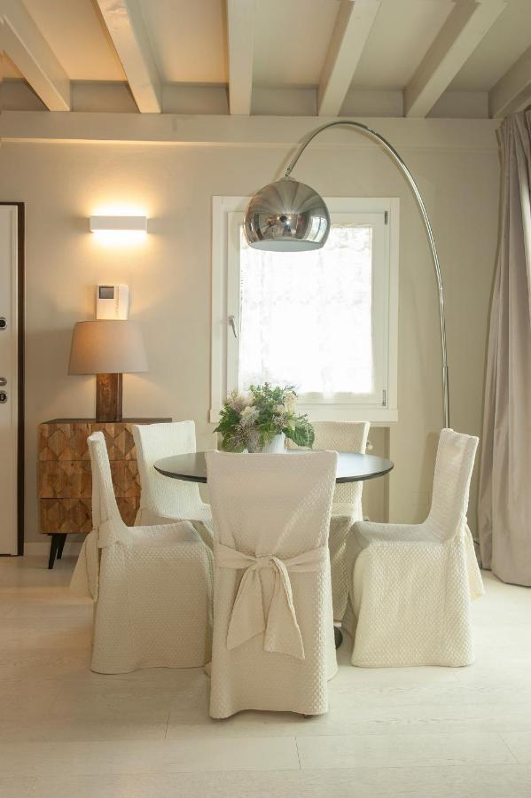 Lake View 49 ซาเลมาราซิโน ภายนอก รูปภาพ